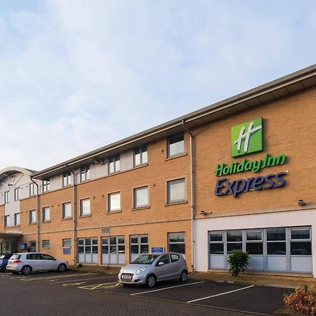 Holiday Inn Express East Midlands Airport By Ihg Castle Donington Exteriér fotografie