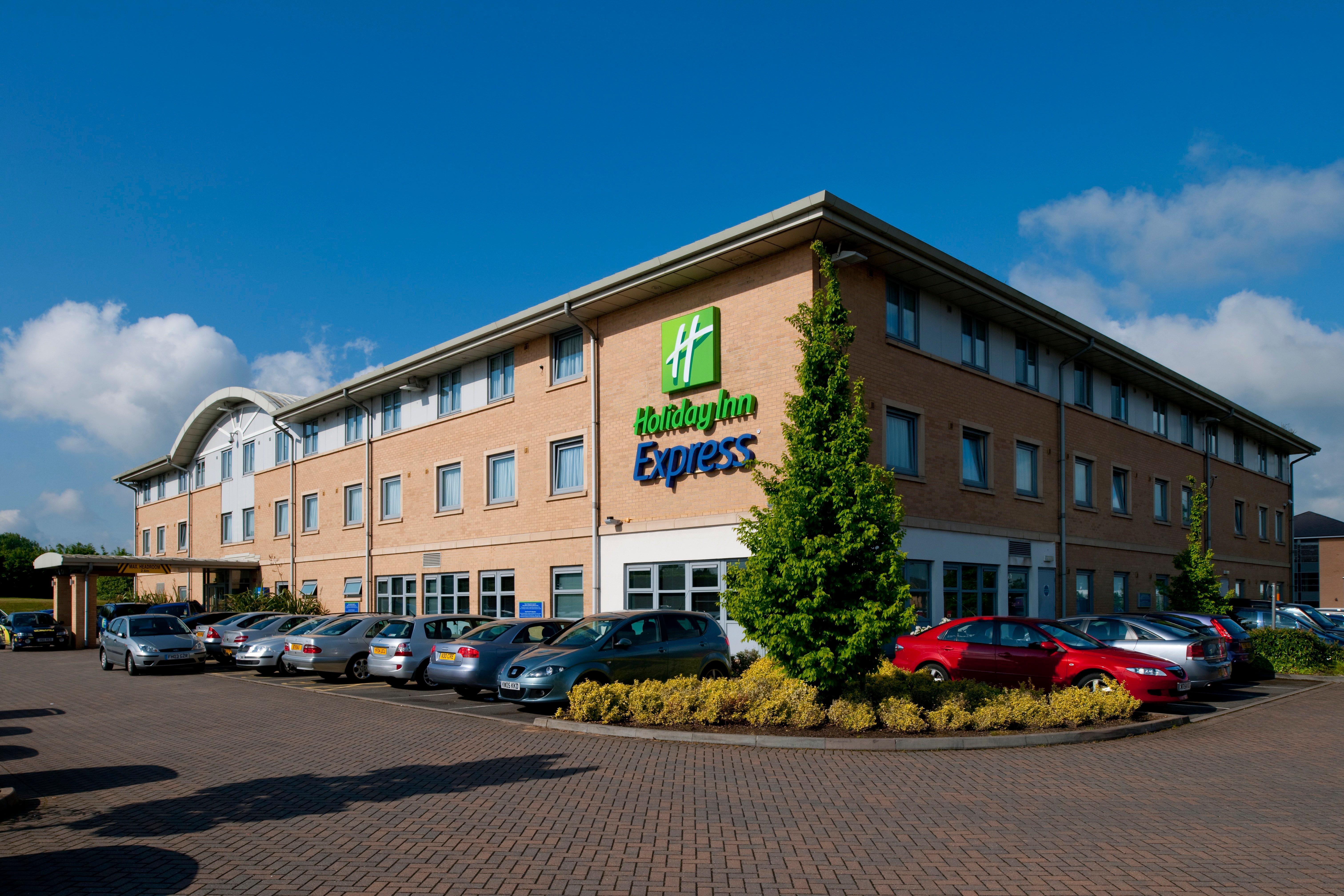 Holiday Inn Express East Midlands Airport By Ihg Castle Donington Exteriér fotografie