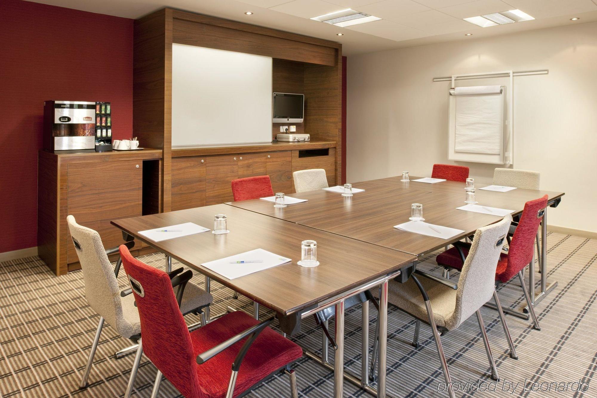 Holiday Inn Express East Midlands Airport By Ihg Castle Donington Zařízení fotografie