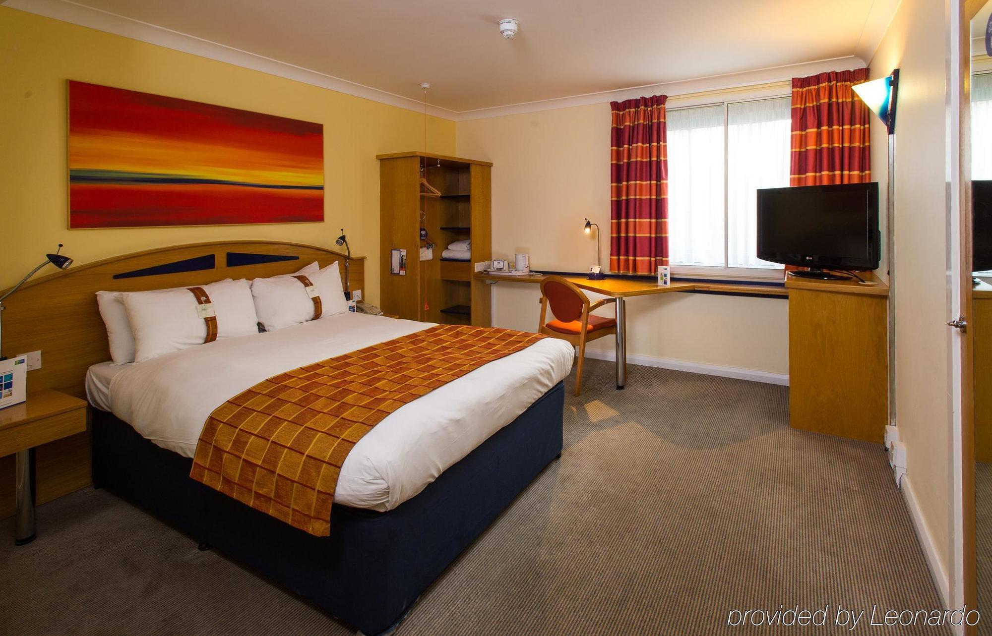 Holiday Inn Express East Midlands Airport By Ihg Castle Donington Exteriér fotografie
